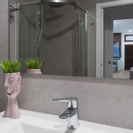 Διαμέρισμα Moderno Loft A 1 Paso Del Centro *